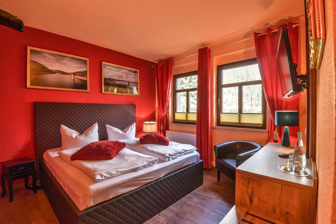 Riverdam Boutique Hotel Ilmenau Exterior photo